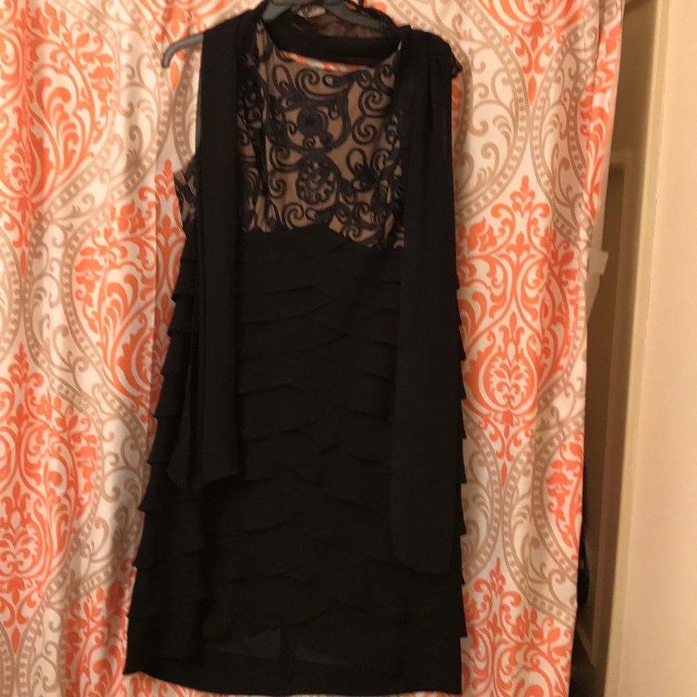 Party dress very nice.  Like new.